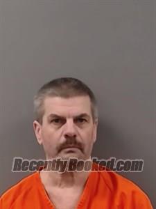 Recent Mugshot Image for Robert Neil Larue in Marion County, Arkansas