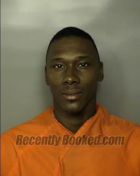 Recent Mugshot Image for CARLTON DONTRELL WATTS in Horry County, South Carolina