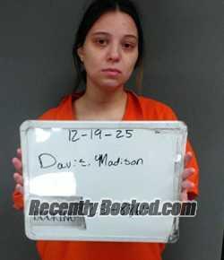 Recent Mugshot Image for MADDISON GABRIEL DAVIS in Sebastian County, Arkansas