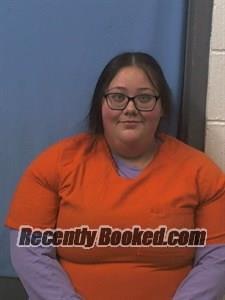 Recent Mugshot Image for Lindsay Serilda Hernandez in Van Buren County, Arkansas