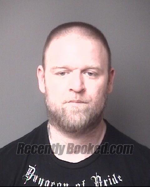 Recent Mugshot Image for JASON JOHN WEIPERT in Dubuque County, Iowa