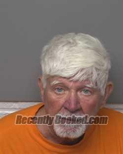 Recent Mugshot Image for TERRY PATRICK HENDRICKS in Dubuque County, Iowa