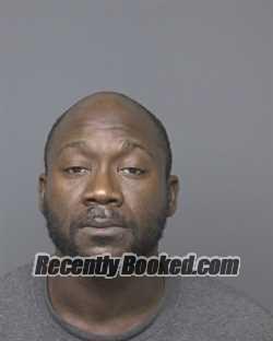 Recent Mugshot Image for LENELL MONTEL GRAY in Dubuque County, Iowa