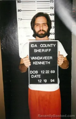 Most Wanted Image for Kenneth Eugene Vandaveer in Ida County, Iowa