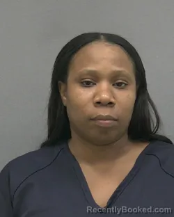 Mugshot of MANDE MONAE RICHARDSON booked in Alachua County, Florida on June 27, 2026