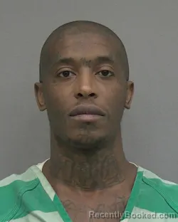 Mugshot of DAMIAN JACQUES BROWN booked in Alachua County, Florida on April 3, 2026