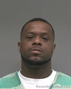 Mugshot of DENZELL L SMOAKS booked in Alachua County, Florida on March 17, 2026