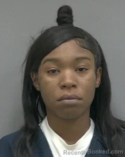 Mugshot of SHANIYA ARIONA STRANGE