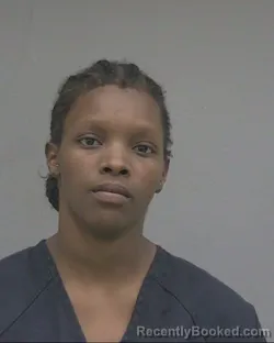 Mugshot of Unique Latrece-Shardae Roberts booked in Alachua County, Florida on October 10, 2026
