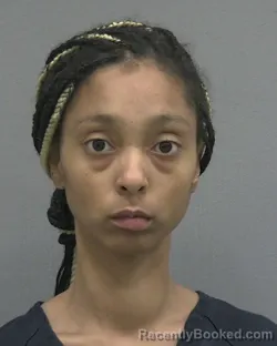 Mugshot of QUEEN SHARON LILY REEVES