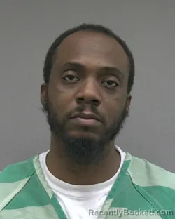 Mugshot of MONTRELL KENTRAY ROSS booked in Alachua County, Florida on March 17, 2026