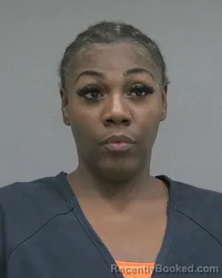 Mugshot of NIKIA SHONQUISE BROWN booked in Alachua County, Florida on May 25, 2026