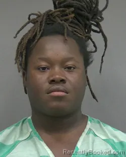 Mugshot of TYLER MALIK BRYANT booked in Alachua County, Florida on April 5, 2026