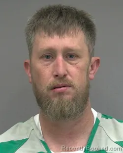 Mugshot of GIDDEN BYRON HAGUE