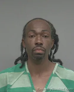 Mugshot of MONTEZ LAMAR JOHNSON booked in Alachua County, Florida on August 4, 2026