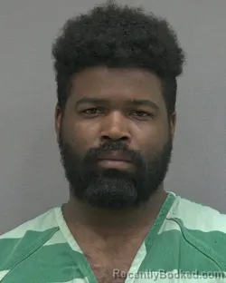 Mugshot of JUJUAN GREGORY LEE booked in Alachua County, Florida on April 26, 2026