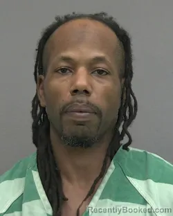 Mugshot of DARRIUS DEMETRIS TOLIVER booked in Alachua County, Florida on April 3, 2026