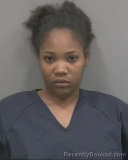 Mugshot of Shaleah Lashay Williams booked in Alachua County, Florida on September 9, 2026
