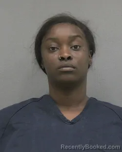 Mugshot of TAKIYAH ZAERIKA KIERNEY