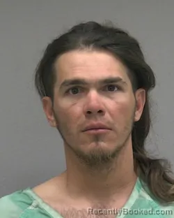 Mugshot of ASLEY GUERRERO GUTIERREZ