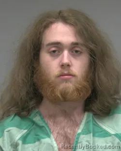 Mugshot of HUNTER ERIC HOLLINGSWORTH