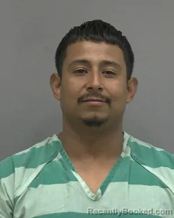 Mugshot of EDIN EFRAIN ARMAS SALAZAR booked in Alachua County, Florida on May 13, 2026