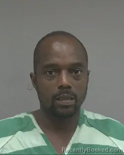 Mugshot of Bobby Vonta Suggs booked in Alachua County, Florida on October 23, 2026