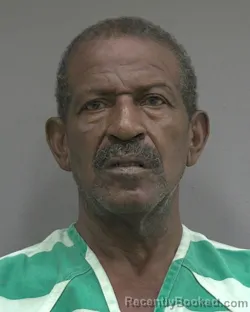 Mugshot of Vince Michell Campbell booked in Alachua County, Florida on August 26, 2026