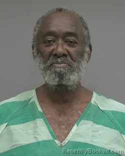 Mugshot of ARTHUR LARANGE LEE booked in Alachua County, Florida on July 13, 2026