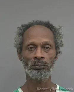 Mugshot of TYRONE DEON DAVIS