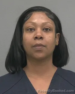 Mugshot of CRYSTAL MONIQUE VINSON