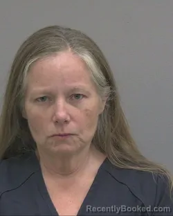 Mugshot of WENDY LYNN DAVIS booked in Alachua County, Florida on July 21, 2026