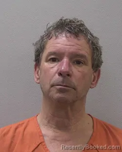Mugshot of MARCUS BRADEY LINK
