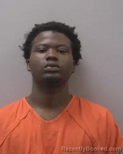 Mugshot of MONTREZ LAZIAH RICHARDSON booked in Lexington County, South Carolina on April 16, 2026