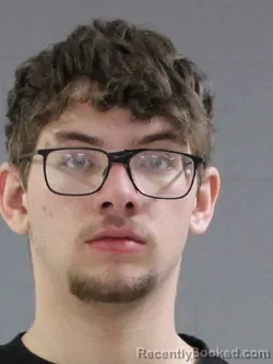 Mugshot of ZAKERY STEVEN DRALLEY booked in Hamilton County, Iowa on March 19, 2026