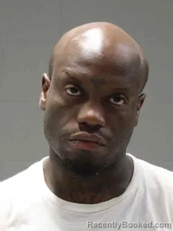 Mugshot of Shaquille Oml Stiger booked in Hamilton County, Iowa on August 12, 2026