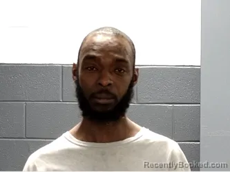 Mugshot of TAVARIS ANTON BARR