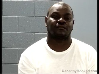 Mugshot of QUINTELL DEANDRE SR LANE booked in Marion County, South Carolina on March 30, 2026