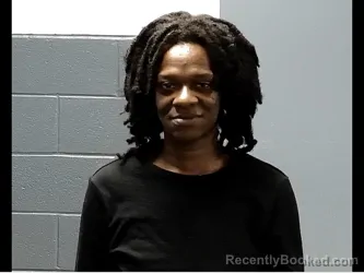 Mugshot of KEYESSENCE AHMARAH FOXWORTH