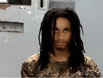 Mugshot of KEEVEON AMIR MISHOE booked in Marion County, South Carolina on April 4, 2026