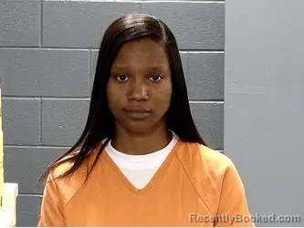 Mugshot of SHANIA CHRISTINA LAMPLEY booked in Marion County, South Carolina on April 21, 2026