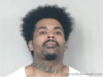 Mugshot of DANIEL OYON JR DAVIS booked in Marion County, South Carolina on April 30, 2026