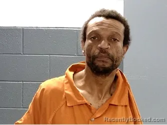 Mugshot of STANLEY DAVIS REAVES