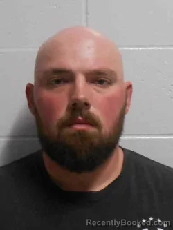 Mugshot of DYLAN PHILIP TUTTLE-LEINEN