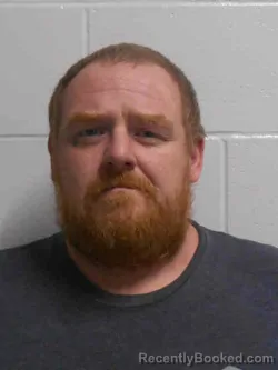 Mugshot of DWIGHT EDWARD DEL CHRISTOFFERSON booked in Henry County, Iowa on April 27, 2026