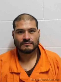 Mugshot of Omar Felan Estrada booked in Henry County, Iowa on September 28, 2026