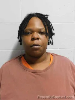 Mugshot of Latara Shantel Howard booked in Henry County, Iowa on October 15, 2026