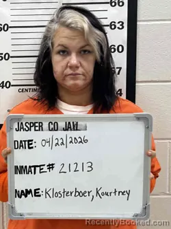 Mugshot of KOURTNEY PATRICIA KLOSTERBOER booked in Jasper County, Iowa on April 22, 2026