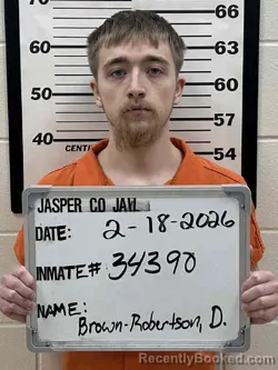 Mugshot of DYLAN SCOTT BROWN ROBERTSON