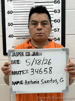 Mugshot of GERARDO ANTONIO SANTOS booked in Jasper County, Iowa on May 18, 2026